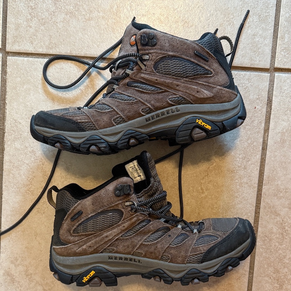 Merrell Men Moab 3 Waterproof Hiking Boots size 10 medium width
